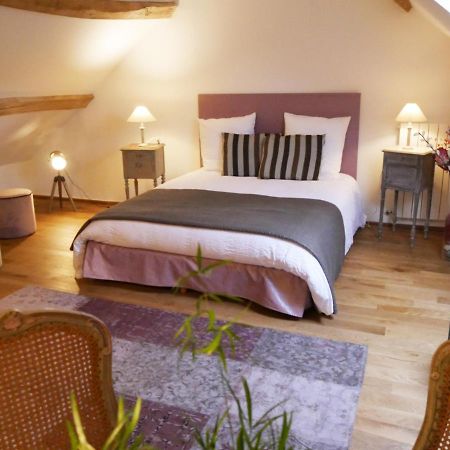Bed and Breakfast Le Champ De L'Eau Crecy-la-Chapelle Exterior foto