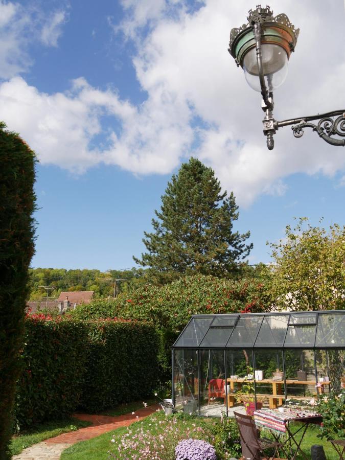 Bed and Breakfast Le Champ De L'Eau Crecy-la-Chapelle Exterior foto