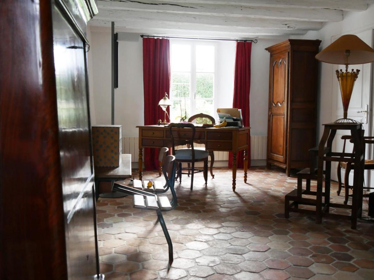 Bed and Breakfast Le Champ De L'Eau Crecy-la-Chapelle Exterior foto